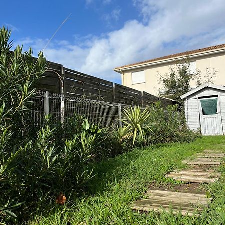 Maison Diane Arena, Gendarmerie, Rocade Villa Bouliac Buitenkant foto